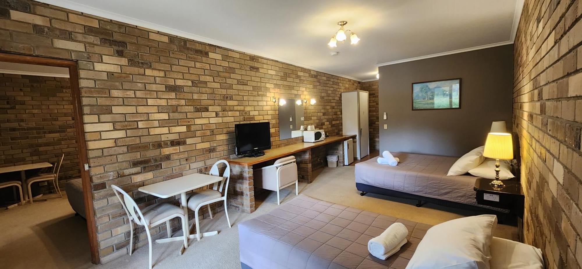 Magdala Motor Lodge & Lakeside Restaurant Stawell Kültér fotó