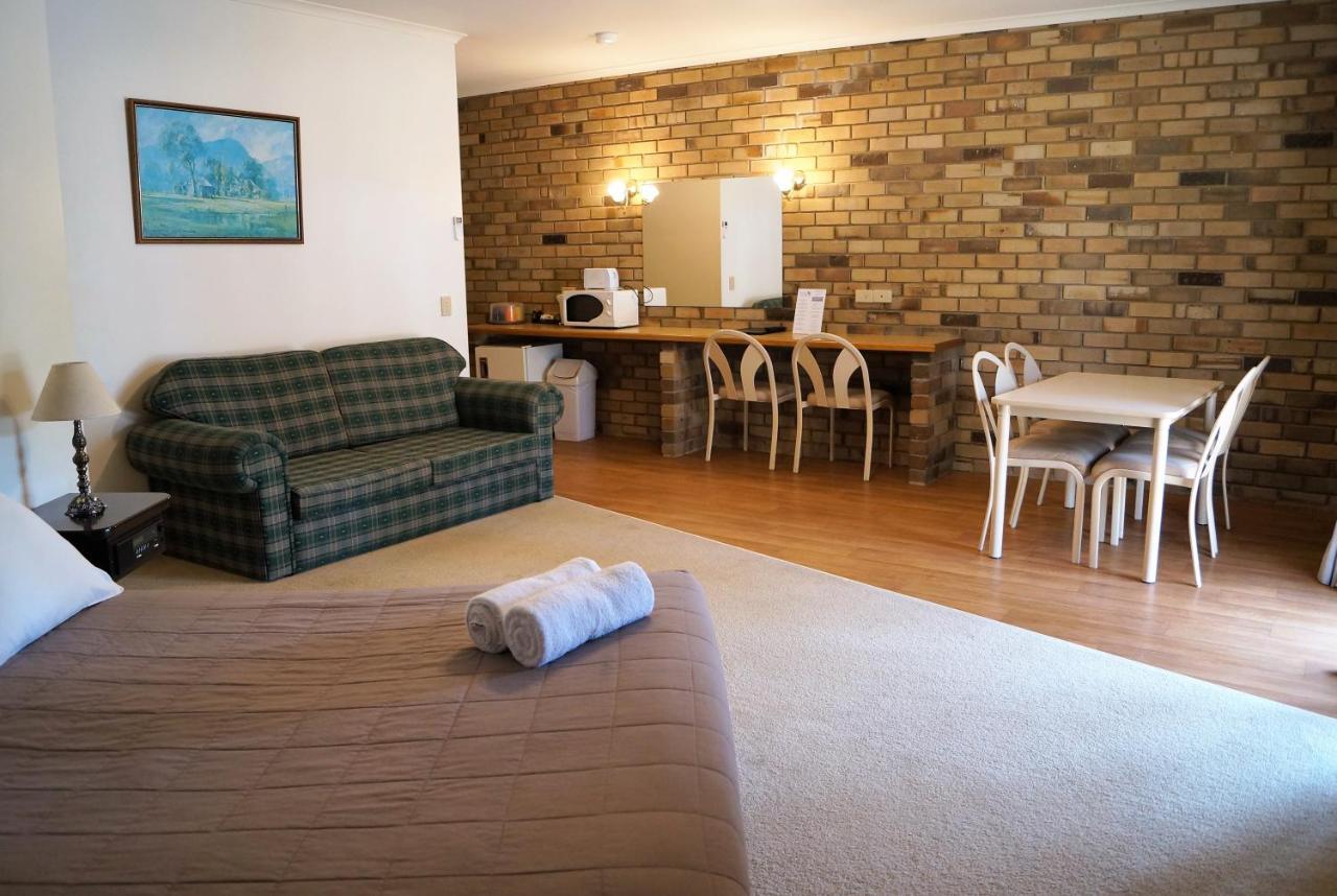 Magdala Motor Lodge & Lakeside Restaurant Stawell Kültér fotó